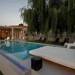 Villa Canyon 1 Elegant With Private Pool Rethimno